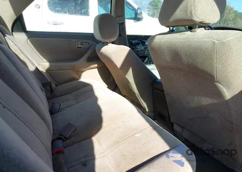 2000 Toyota Camry Le из США, поврежденный, VIN 4T1BG22K6YU989534